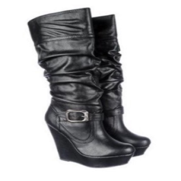 black boots Shoes - Black Wedge boot